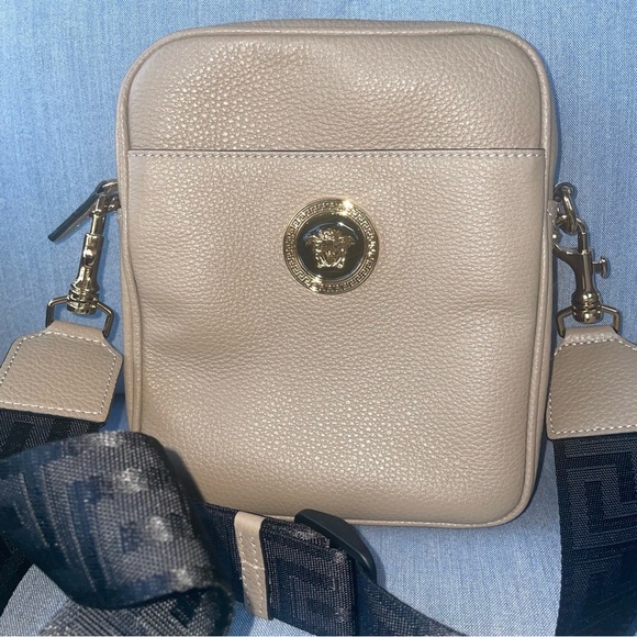 Neutral🤎Versace crossbody Tan Leather La Medusa satchel bag cream shoulder bag - Picture 14 of 16